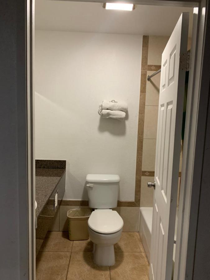 Vista Motel Monterey Park Zewnętrze zdjęcie